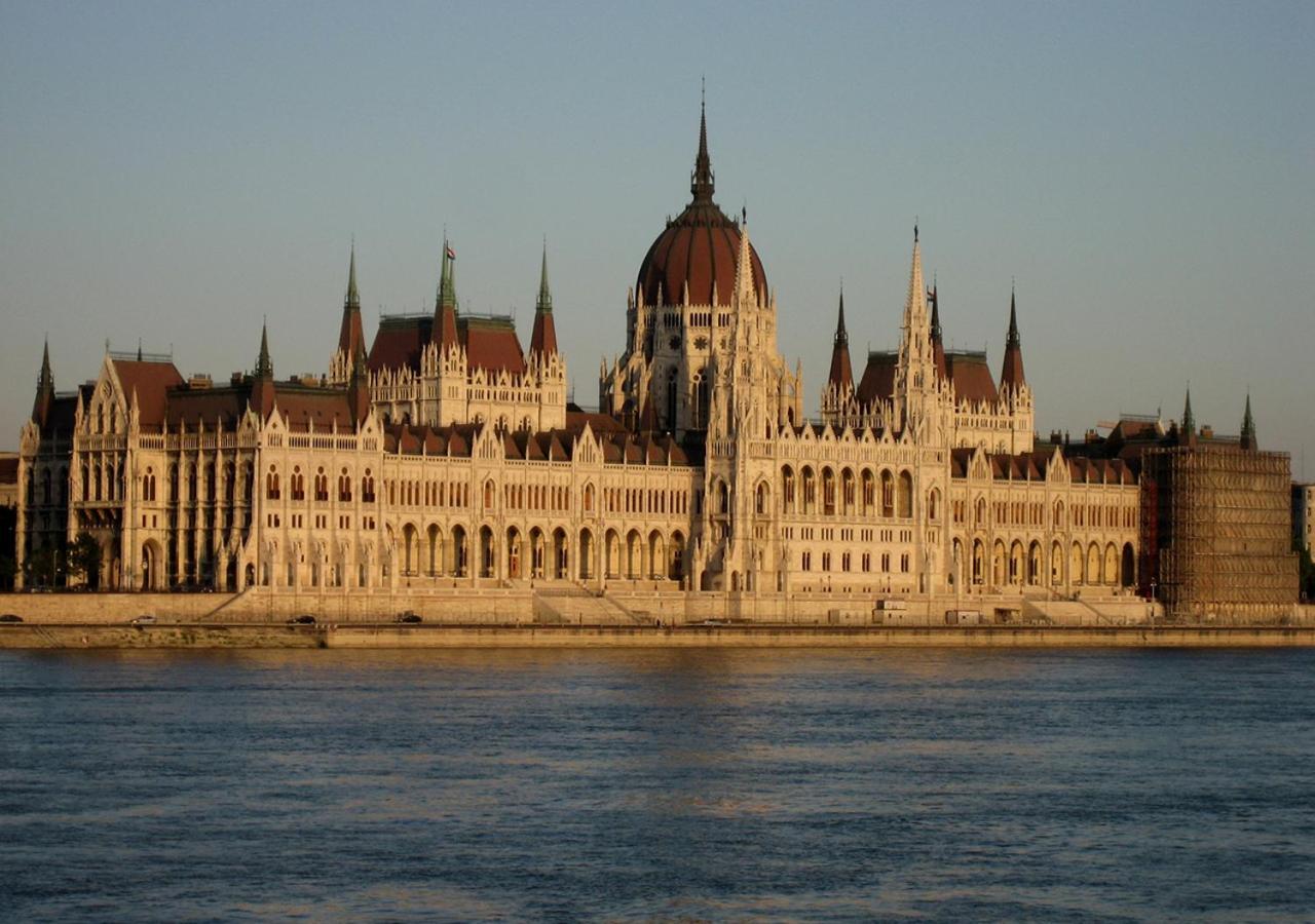 Casalara-Cozy Nest Near Buda Castle Boedapest Buitenkant foto